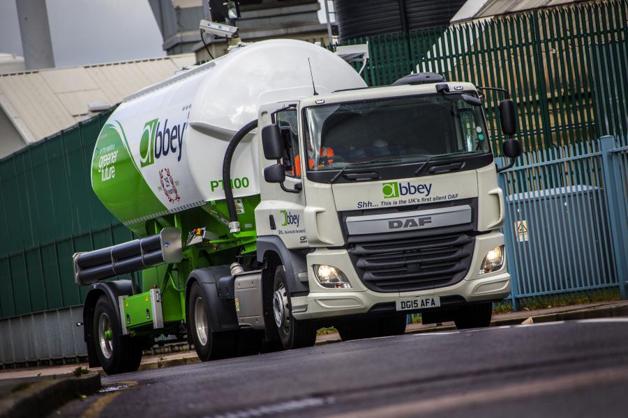  DAF CF 440 4x2 FT Day Cab 2013 года  (UK) (фото 2 из 2)